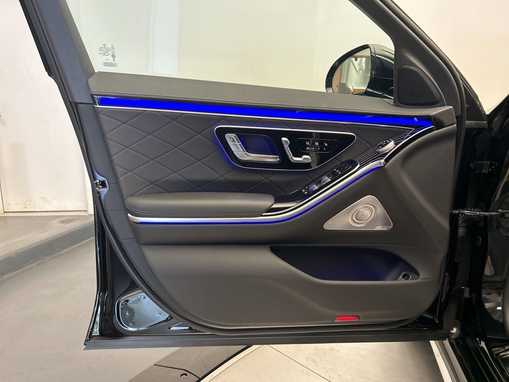 Thumbnail: 2026 Mercedes-Benz S-Class - 11