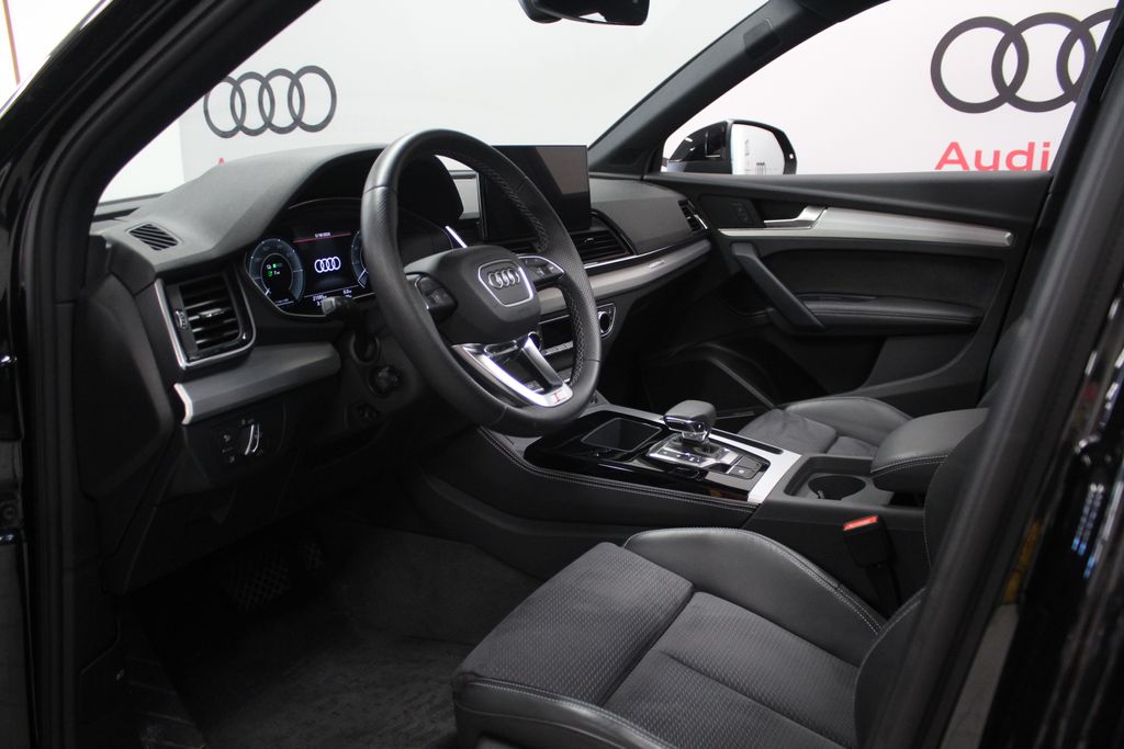 Thumbnail: 2023 Audi Q5 - 11