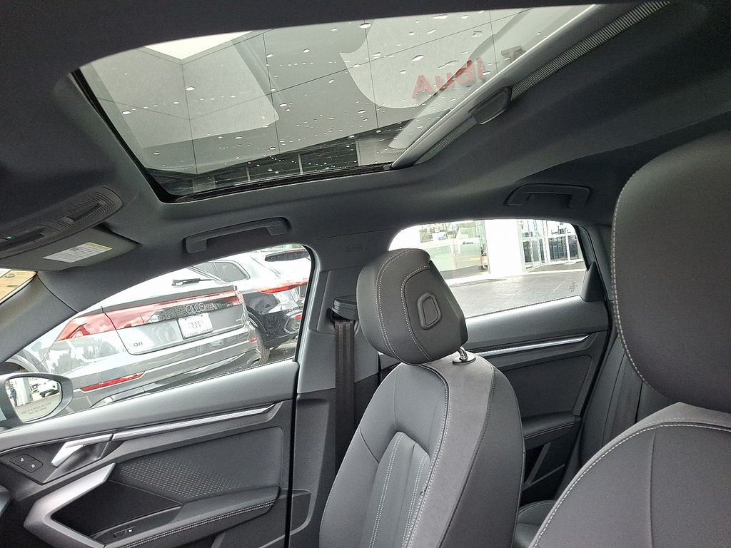 Thumbnail: 2025 Audi A3 - 14