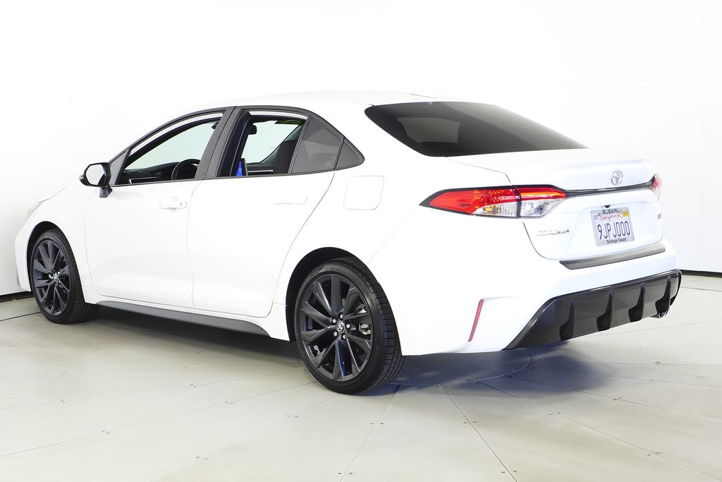 2023 Toyota Corolla SE 9