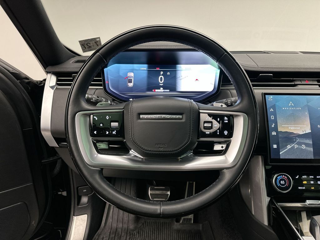 Thumbnail: 2023 Land Rover Range Rover - 18