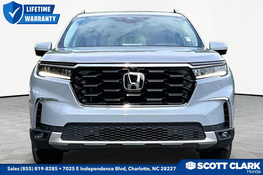 2025 Honda Pilot Elite AWD's photo