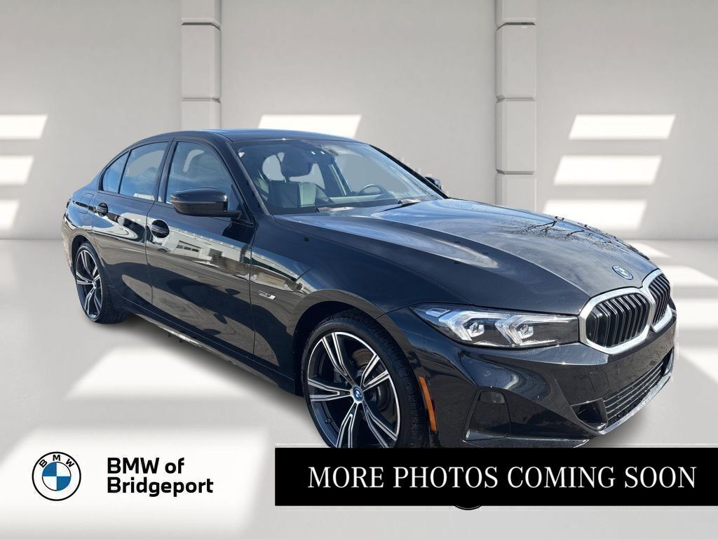 2023 BMW 3 Series 330e Hybrid Plug-in xDrive AWD