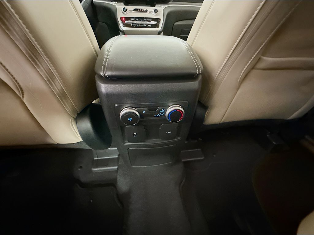 Thumbnail: 2023 Ford Explorer - 26