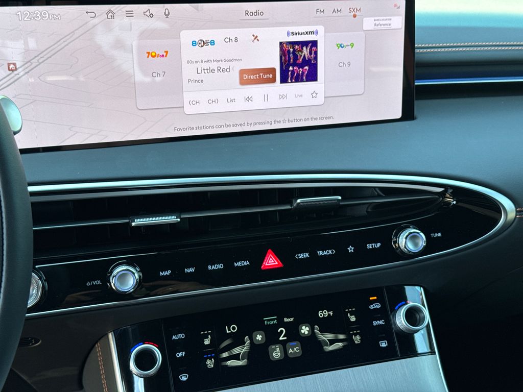 2026 GENESIS GV70 Sport Advanced - Photo 28