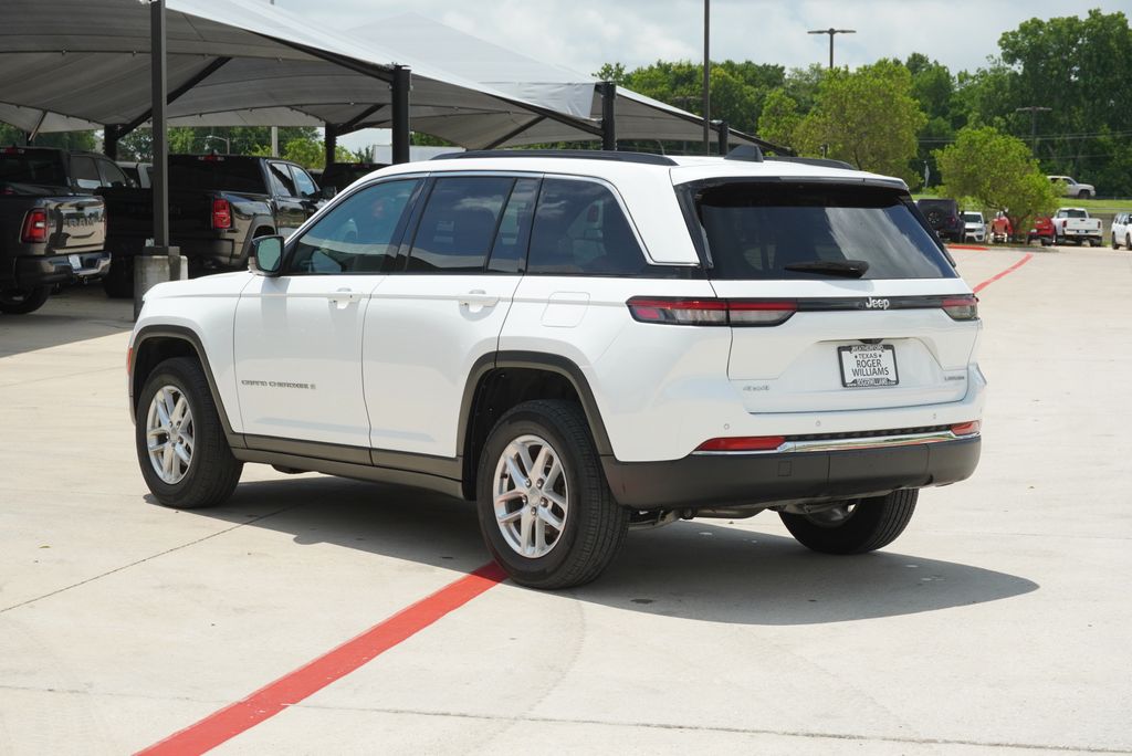 Used Car 2025 Jeep Grand Cherokee  Laredo For Sale Under $35,000 In Weatherford, Texas
