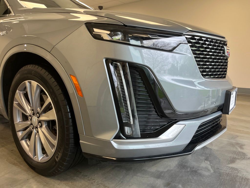 used 2024 Cadillac XT6 car, priced at $43,500