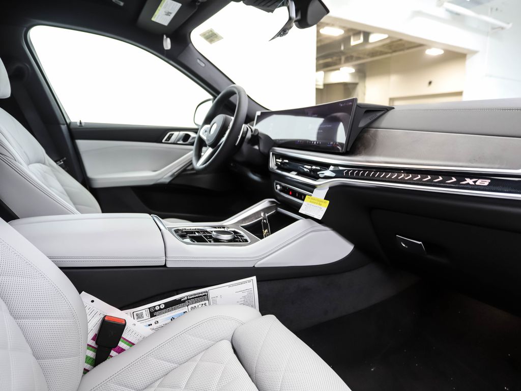 Thumbnail: 2026 BMW X6 - 30