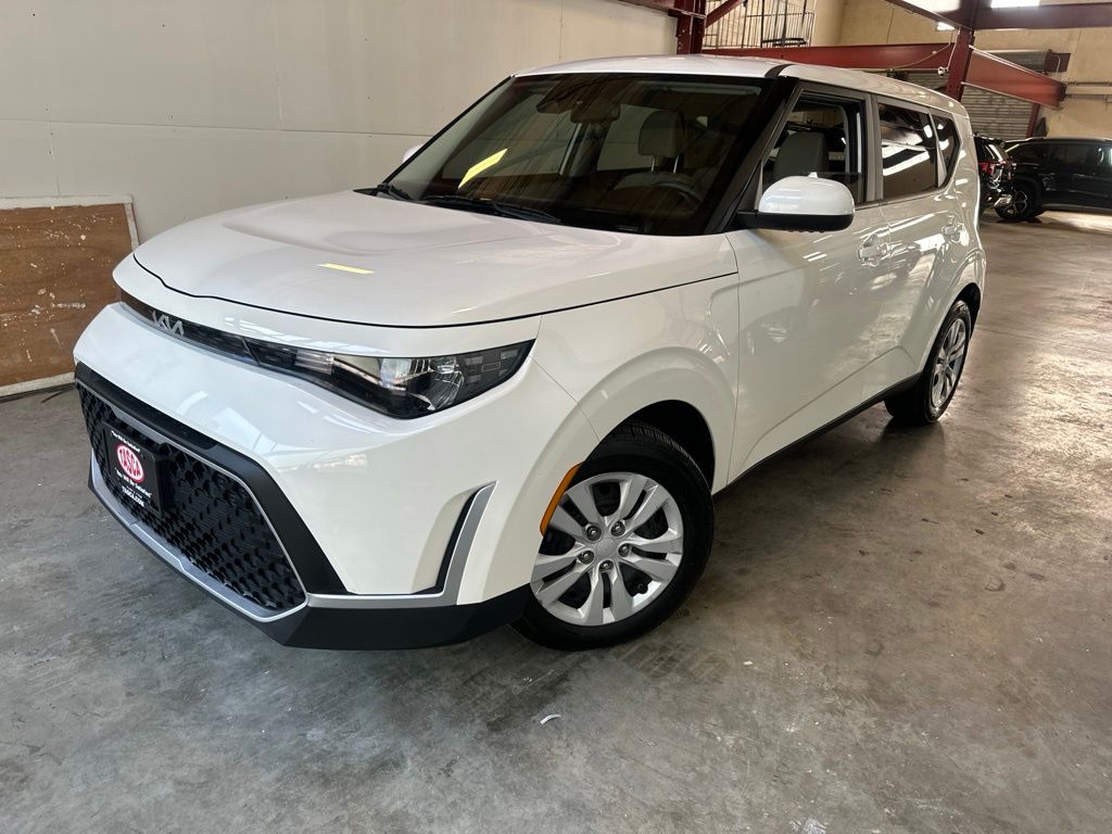 2023 Kia Soul LX