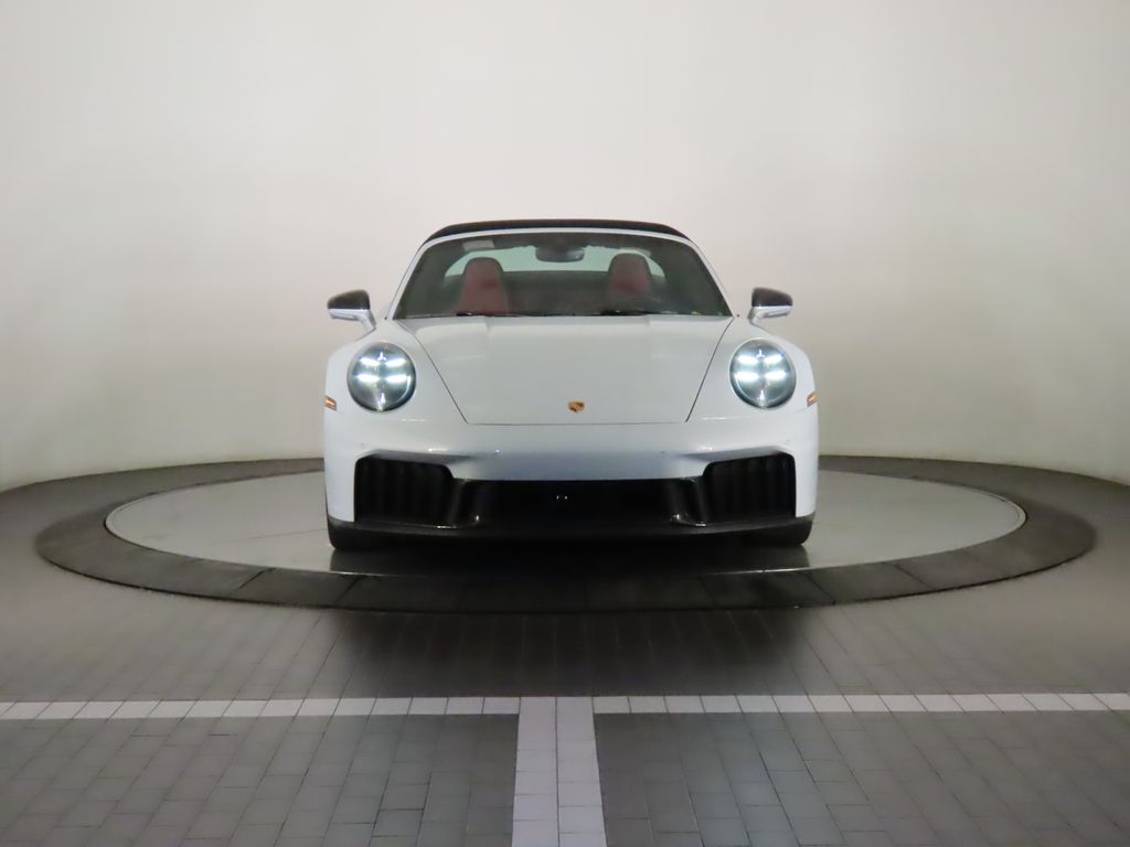 Thumbnail: 2025 Porsche 911 - 10