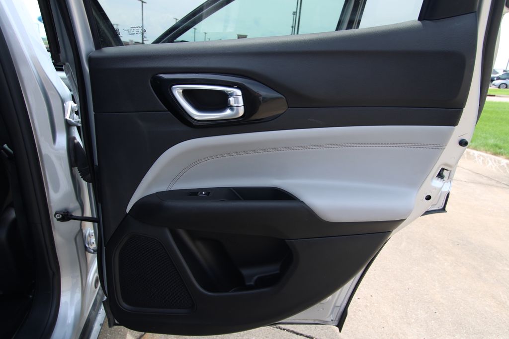 Used 2025 Jeep Compass SUV
