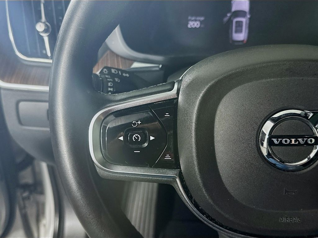 Used 2023 Silver Volvo B5 Plus Dark Theme image 26