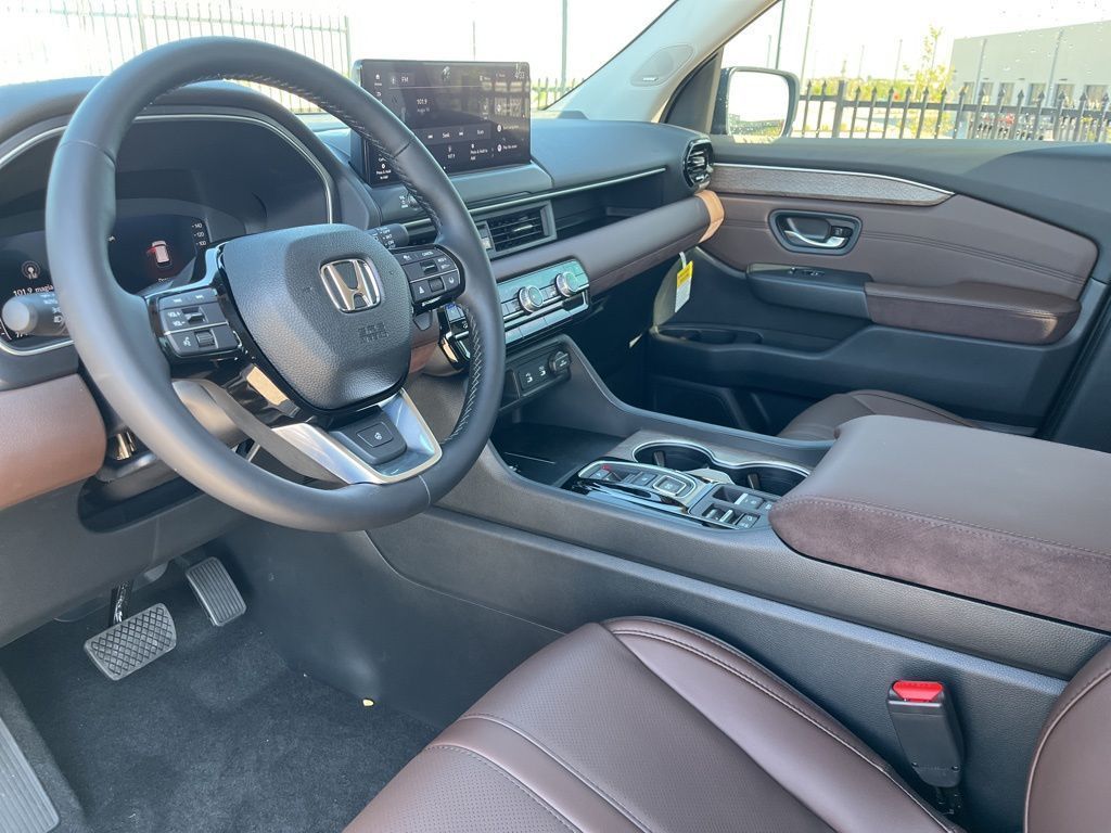 Thumbnail: 2026 Honda Pilot - 12