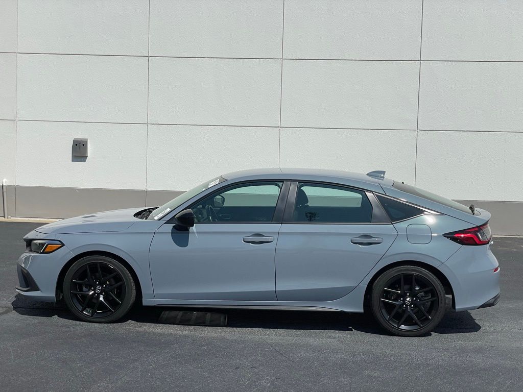 Thumbnail: 2024 Honda Civic - 2