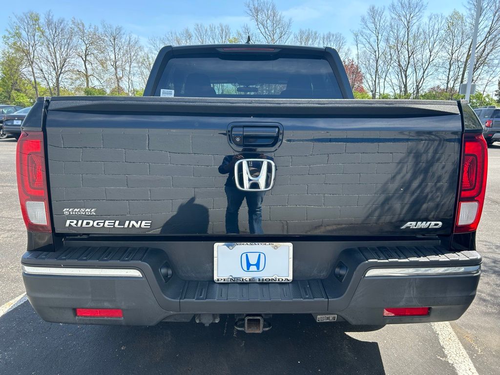 2019 Honda Ridgeline Sport 4