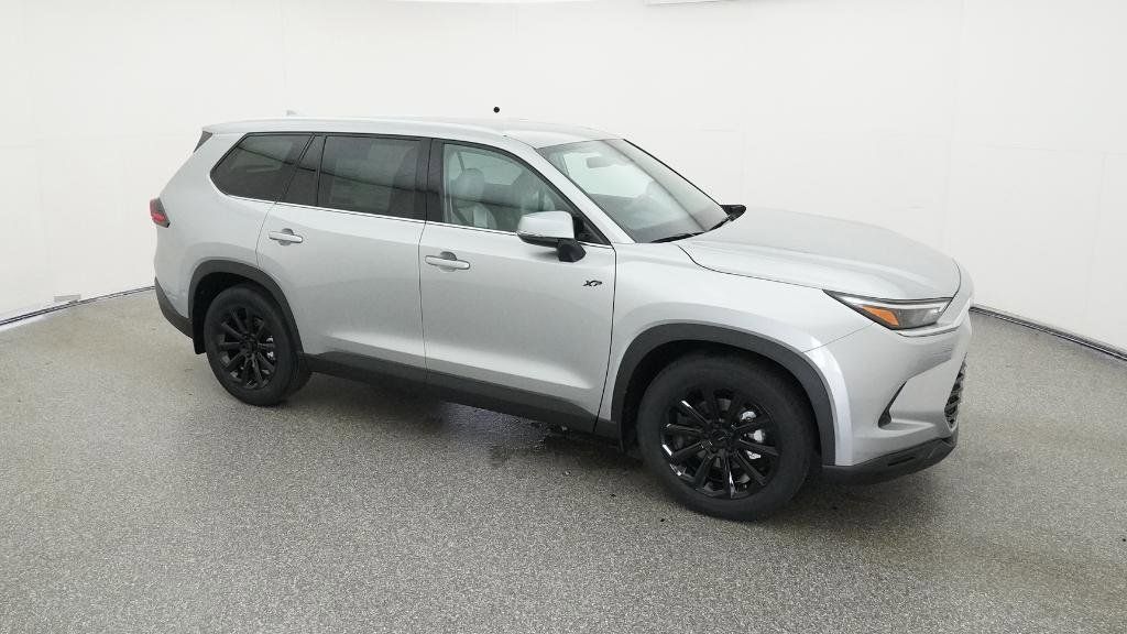 Thumbnail: 2025 Toyota Grand Highlander - 30