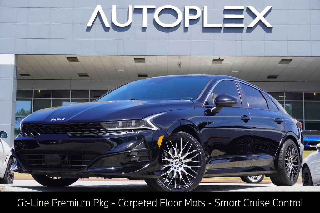 Ebony Black 2023 Kia K5 Sedan Front-Wheel Drive 8-Speed Automatic