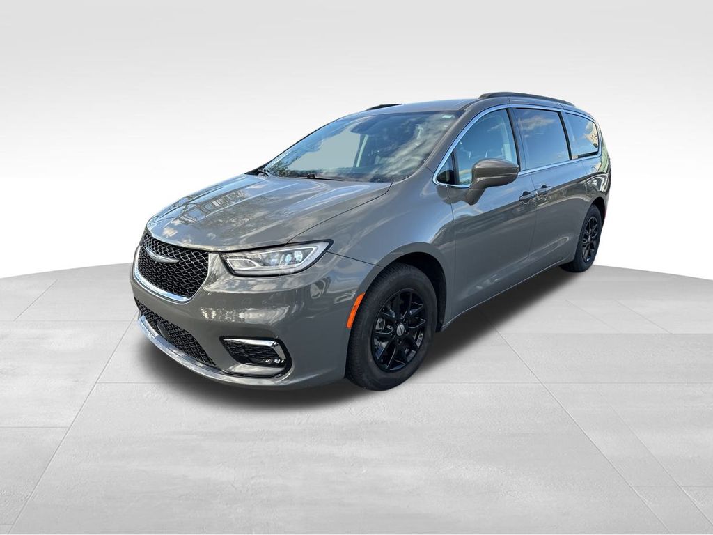 2022 Chrysler Pacifica Touring L 5