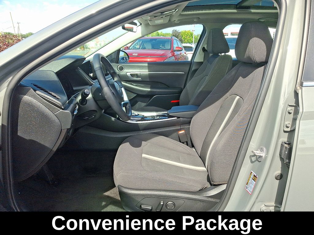 Thumbnail: 2023 Hyundai Sonata - 15