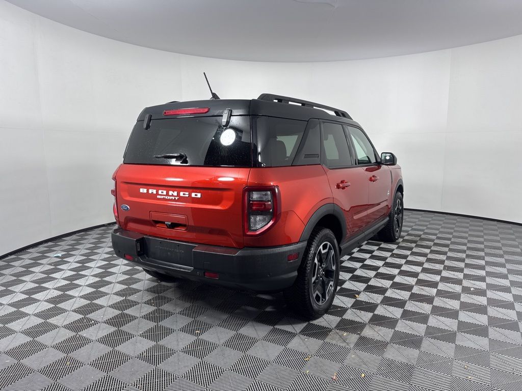 Thumbnail: 2023 Ford Bronco Sport - 5