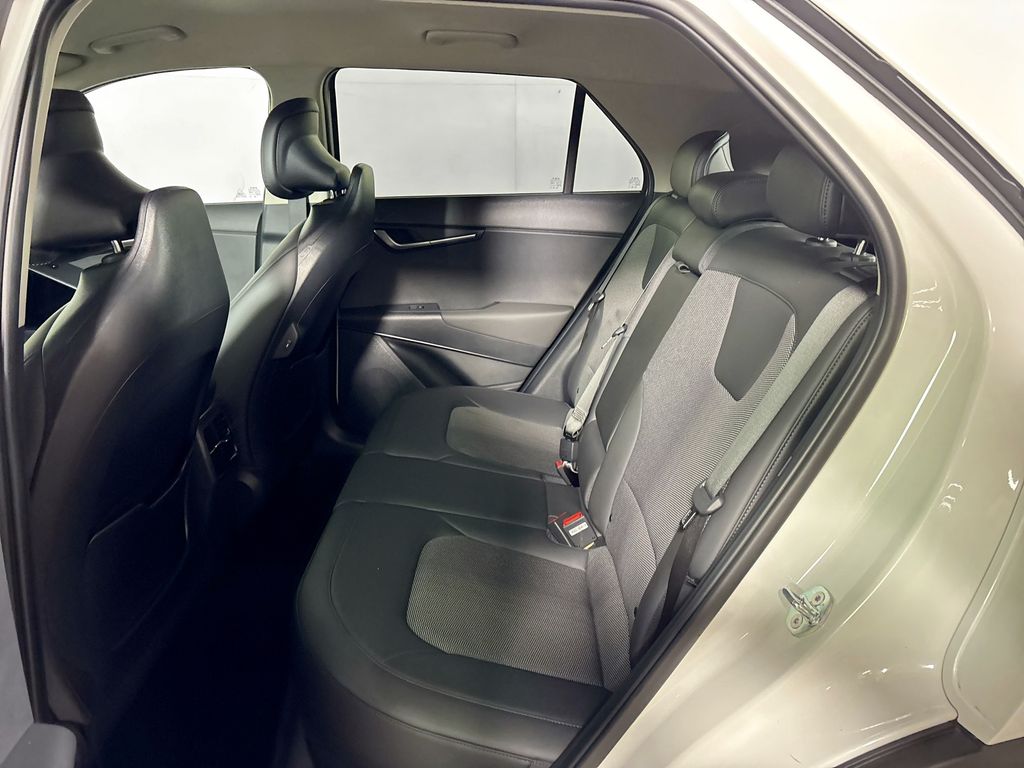 2025 Kia Niro Plug-In Hybrid EX