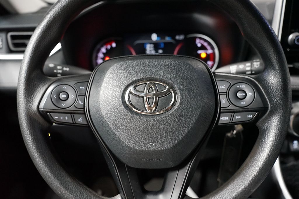 Thumbnail: 2024 Toyota RAV4 - 12