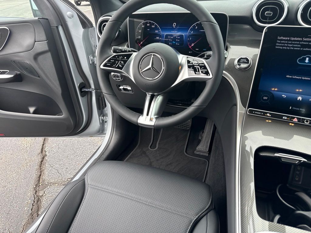 Thumbnail: 2026 Mercedes-Benz GLC - 27