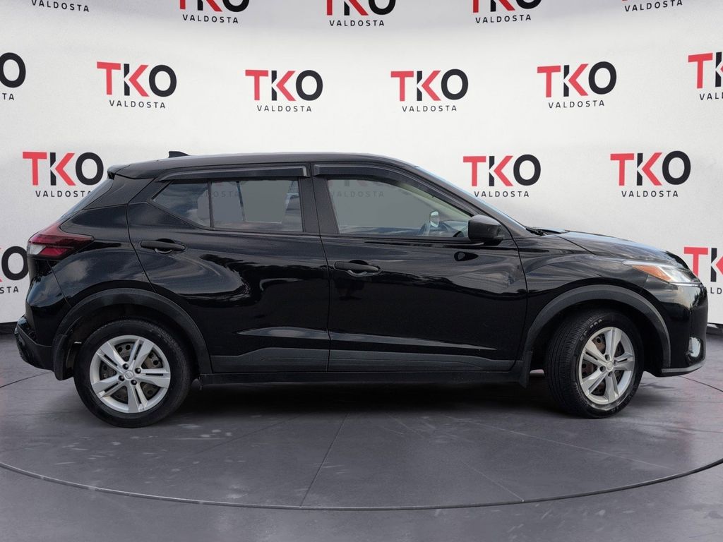 Used 2021 Nissan Kicks SUV