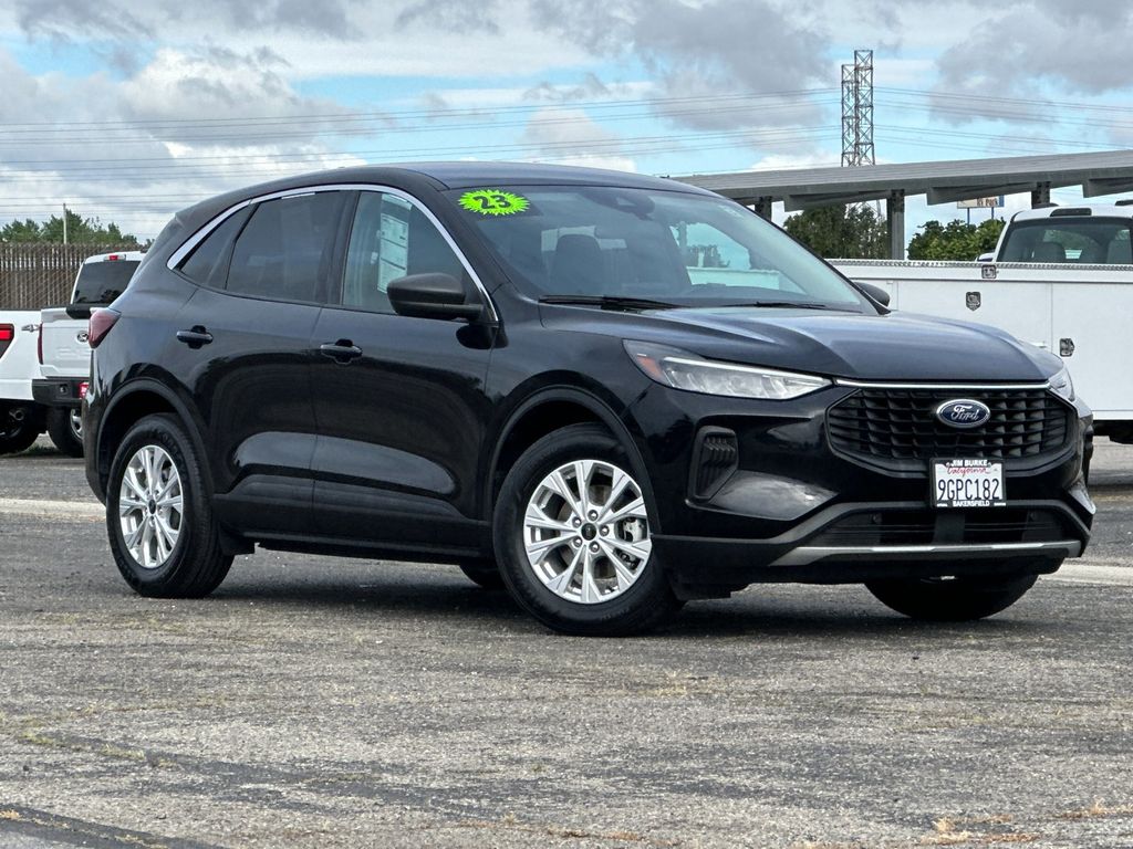 Agate Black Metallic 2023 Ford Escape Active FWD SUV / Crossover Front-Wheel Drive 8-Speed Automatic