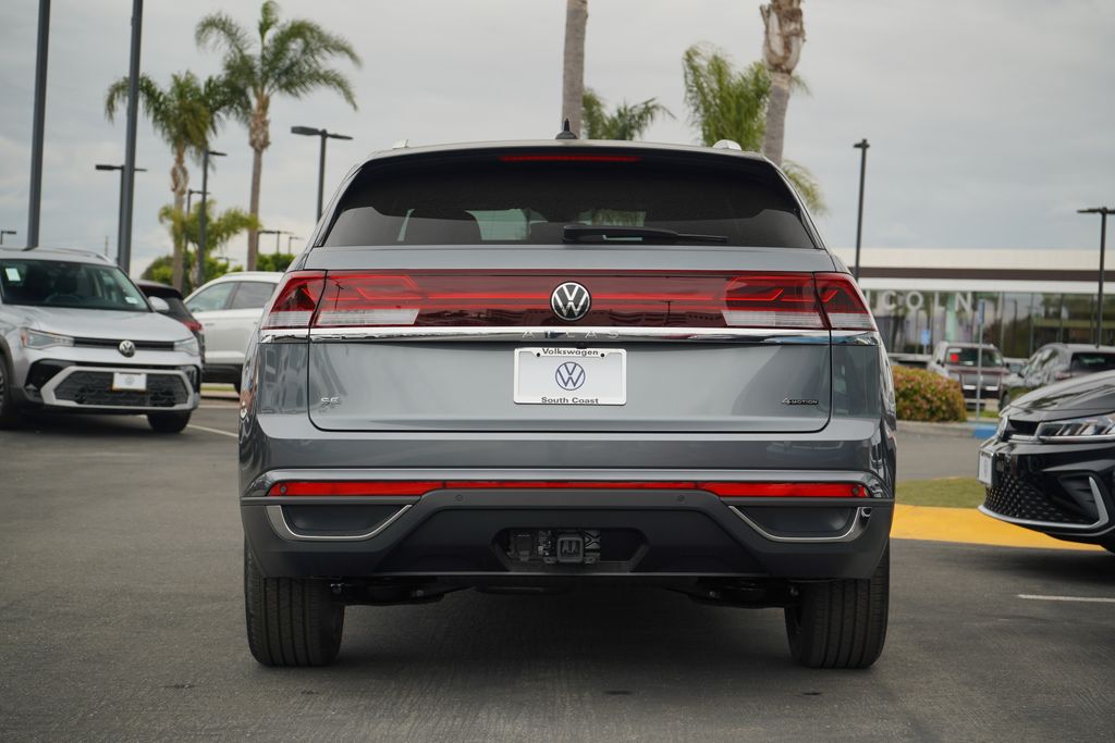 2025 Volkswagen Atlas SE 4