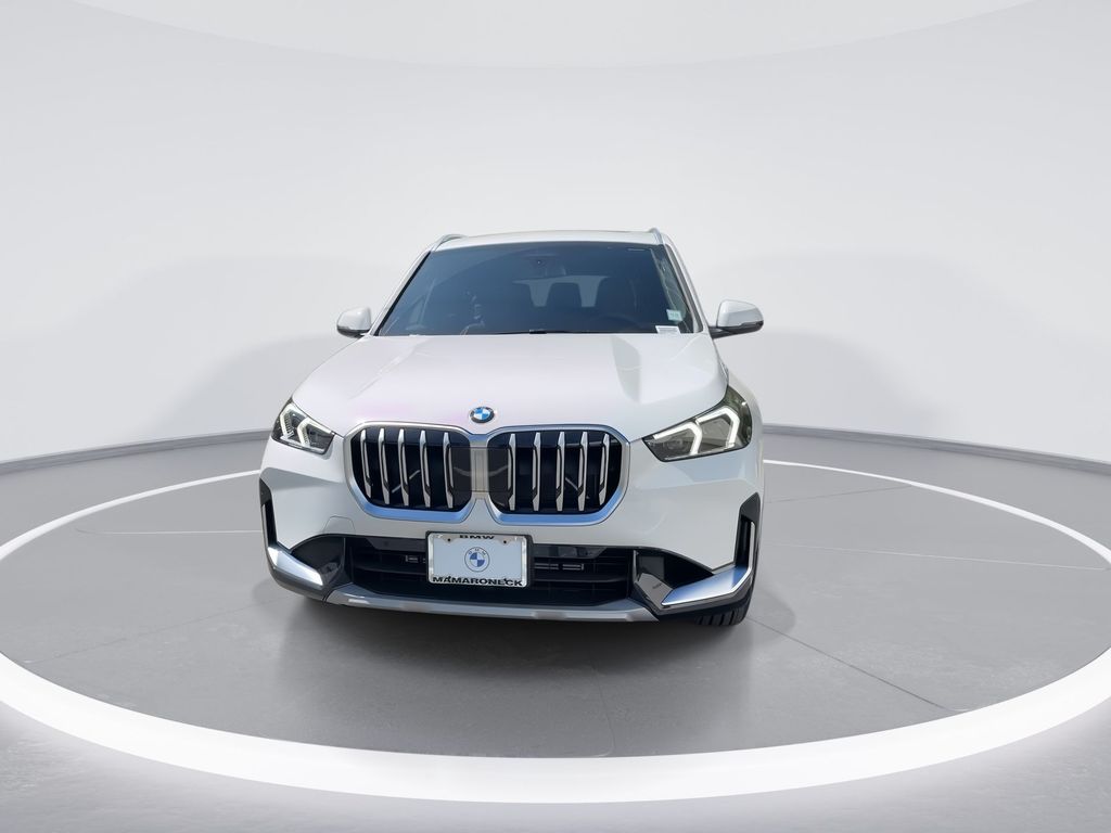 2025 BMW X1 xDrive28i 3
