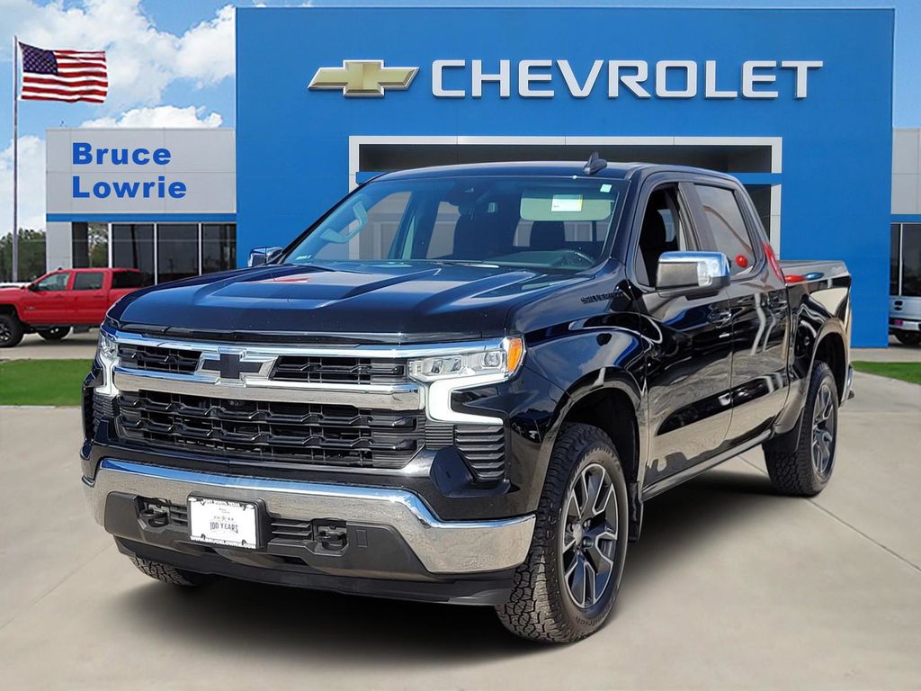 Black 2022 Chevrolet Silverado 1500 Pickup Truck Four-Wheel Drive 8-Speed Automatic