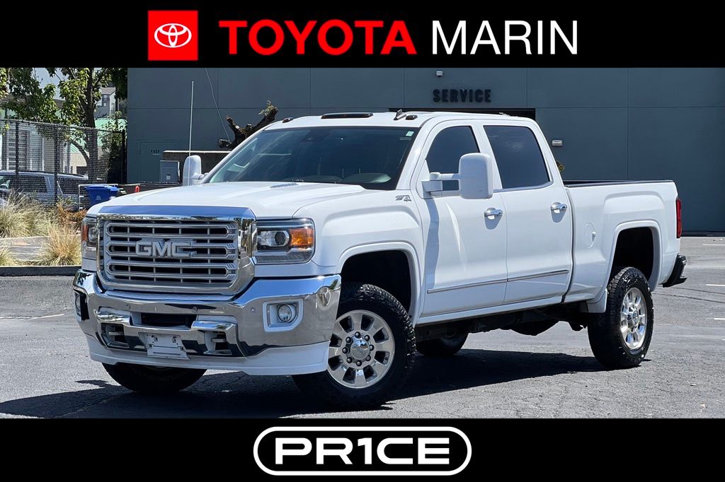 2015 GMC Sierra 4WD Crew Cab Short Box SLT's photo