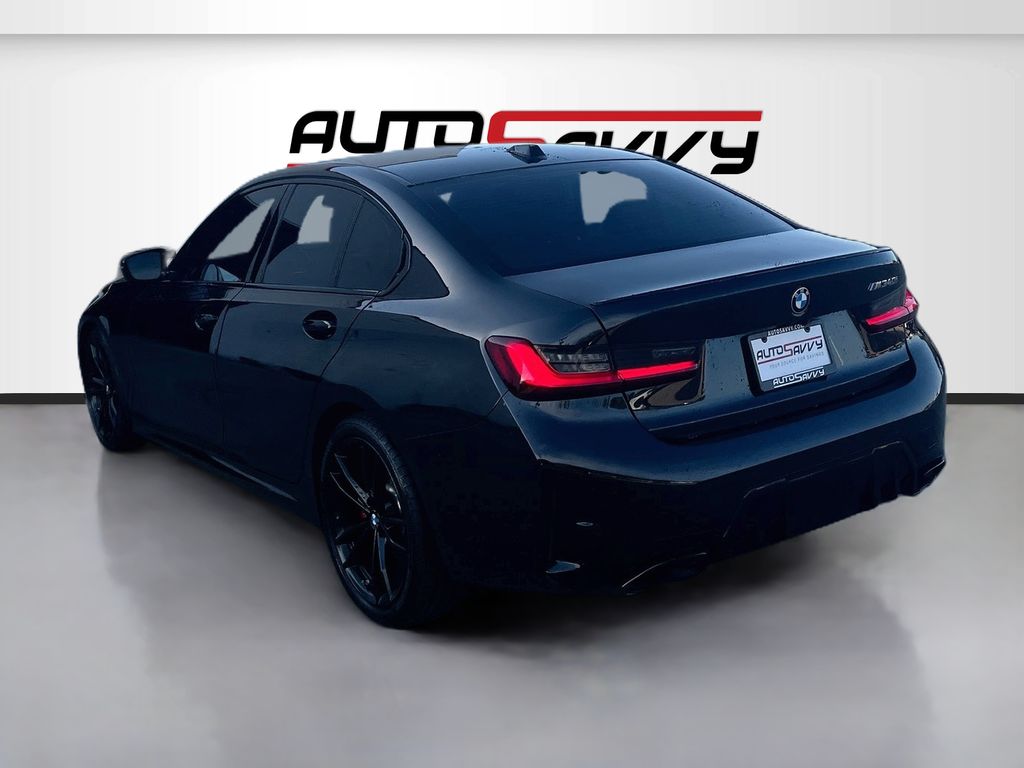 Used 2024 Black BMW M340i image 5