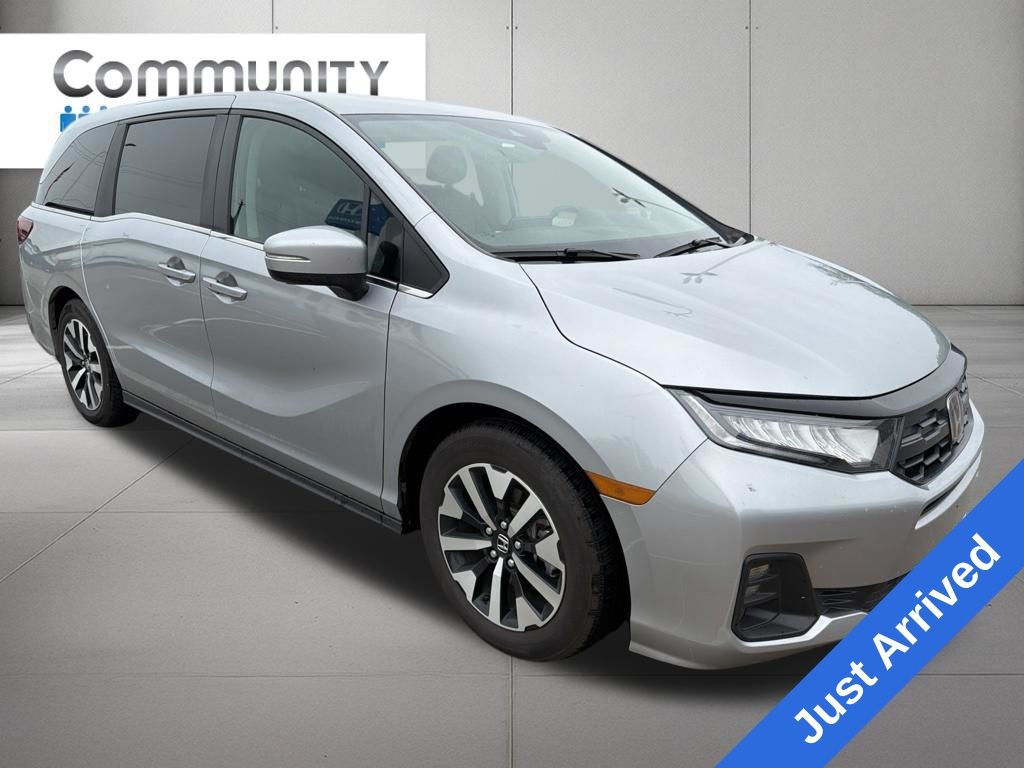 2025 Honda Odyssey EX-L Silver at Community Honda