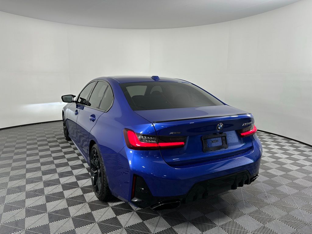 Thumbnail: 2025 BMW 3 Series - 7