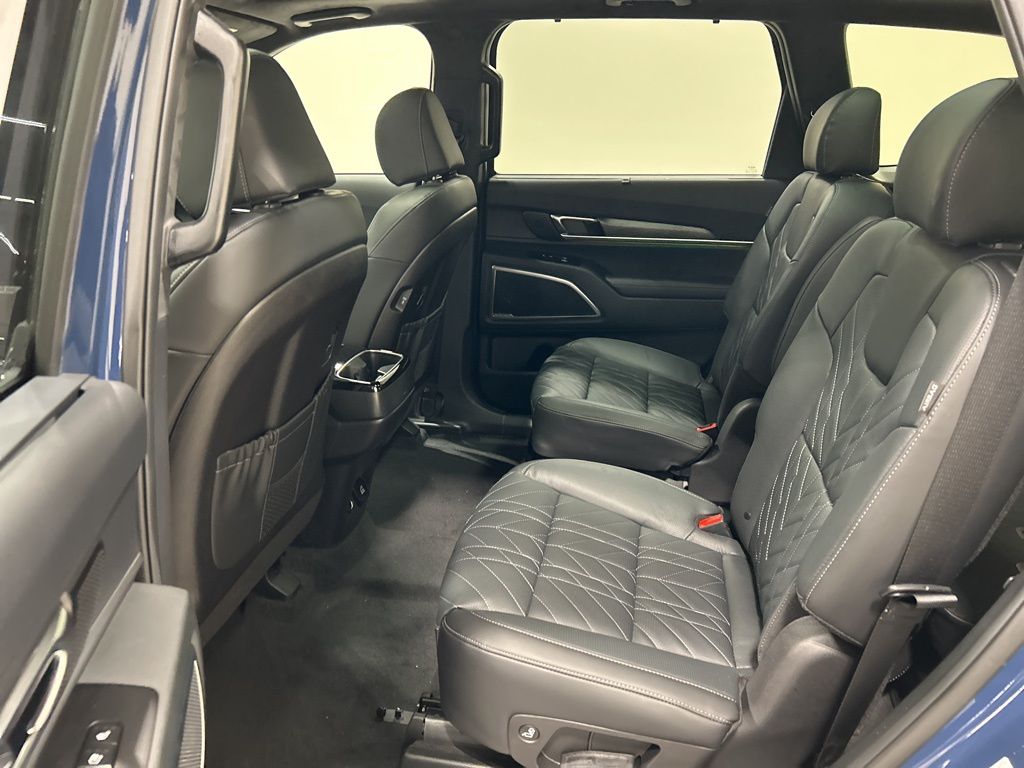 new 2025 Kia Telluride car, priced at $54,233