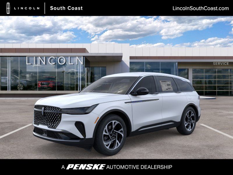 Thumbnail: 2026 Lincoln Nautilus - 1