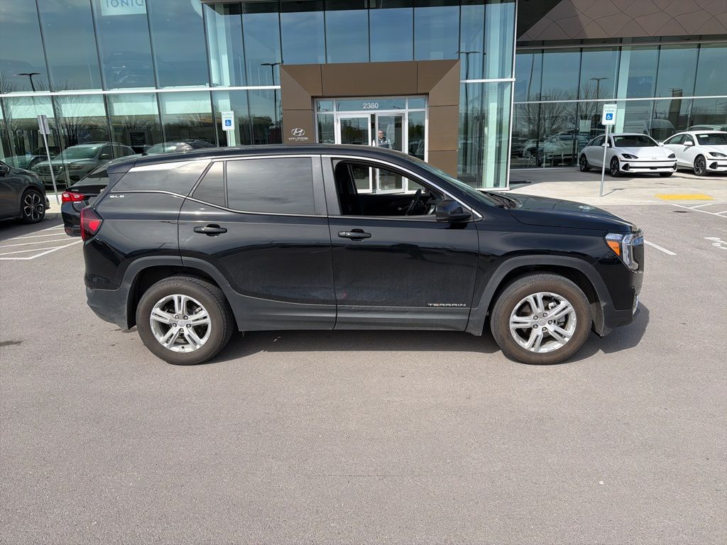2024 GMC Terrain