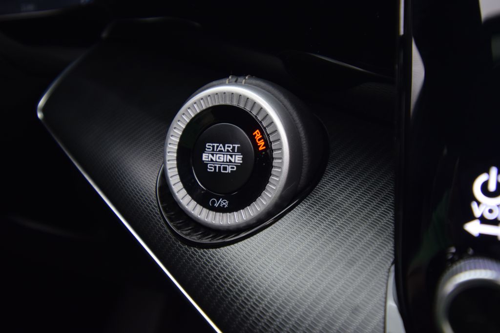 new 2026 Jeep Grand Wagoneer car, priced at $95,550