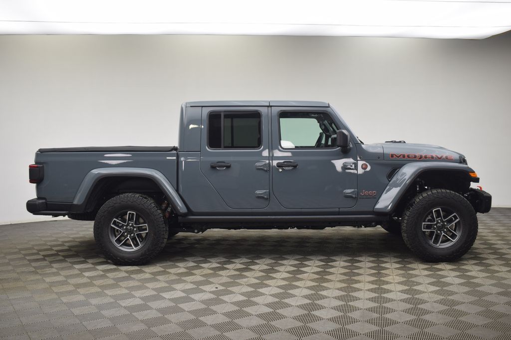 new 2026 Jeep Gladiator car, priced at $57,363