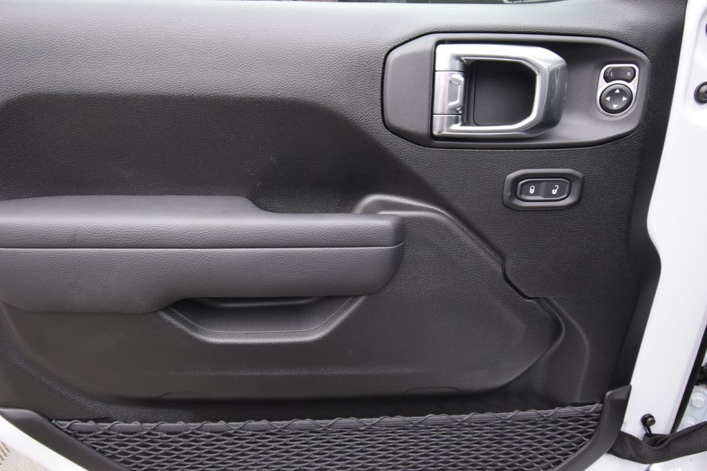 new 2026 Jeep Wrangler car, priced at $57,080