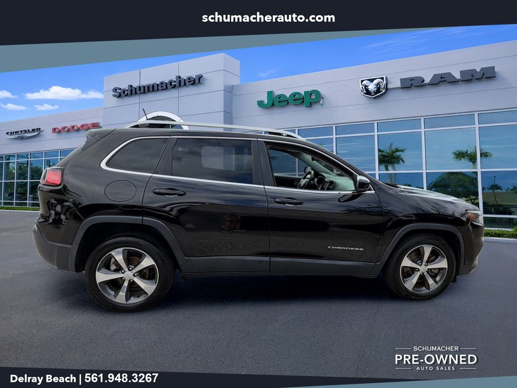 used 2019 Jeep Cherokee car, priced at $12,777