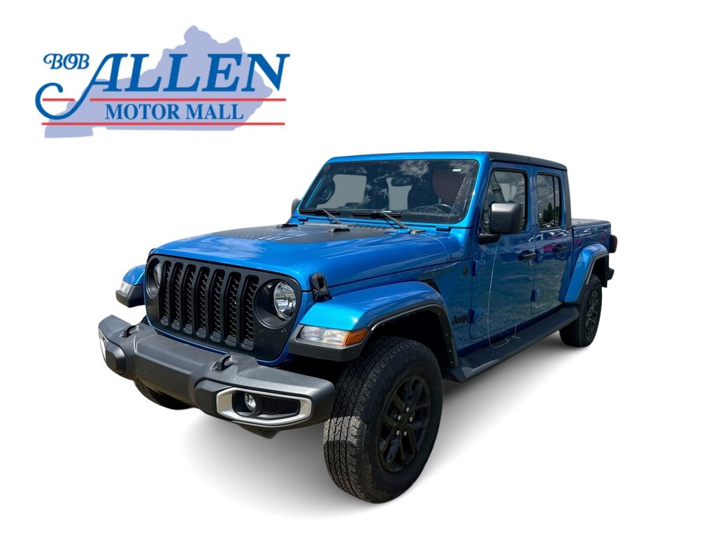 2022 Jeep Gladiator Sport