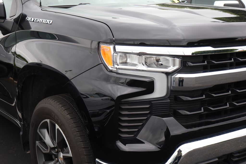 2022 Chevrolet Silverado 1500 LT 4