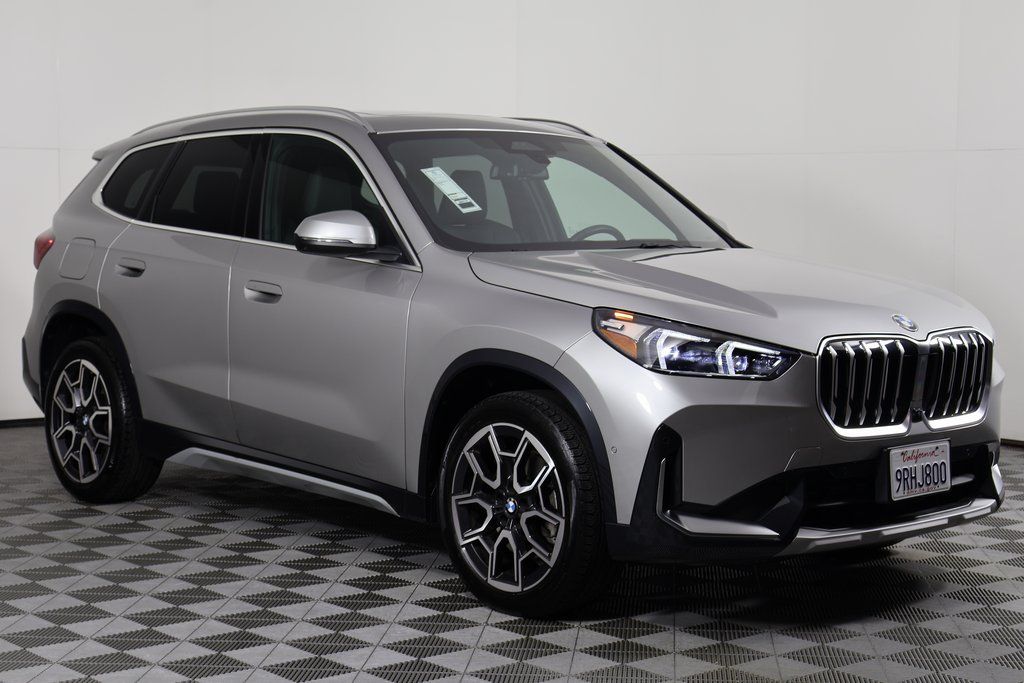 Thumbnail: 2025 BMW X1 - 3