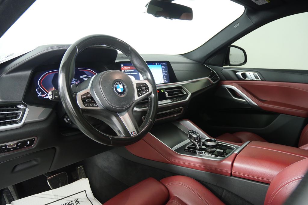 Thumbnail: 2022 BMW X6 - 13