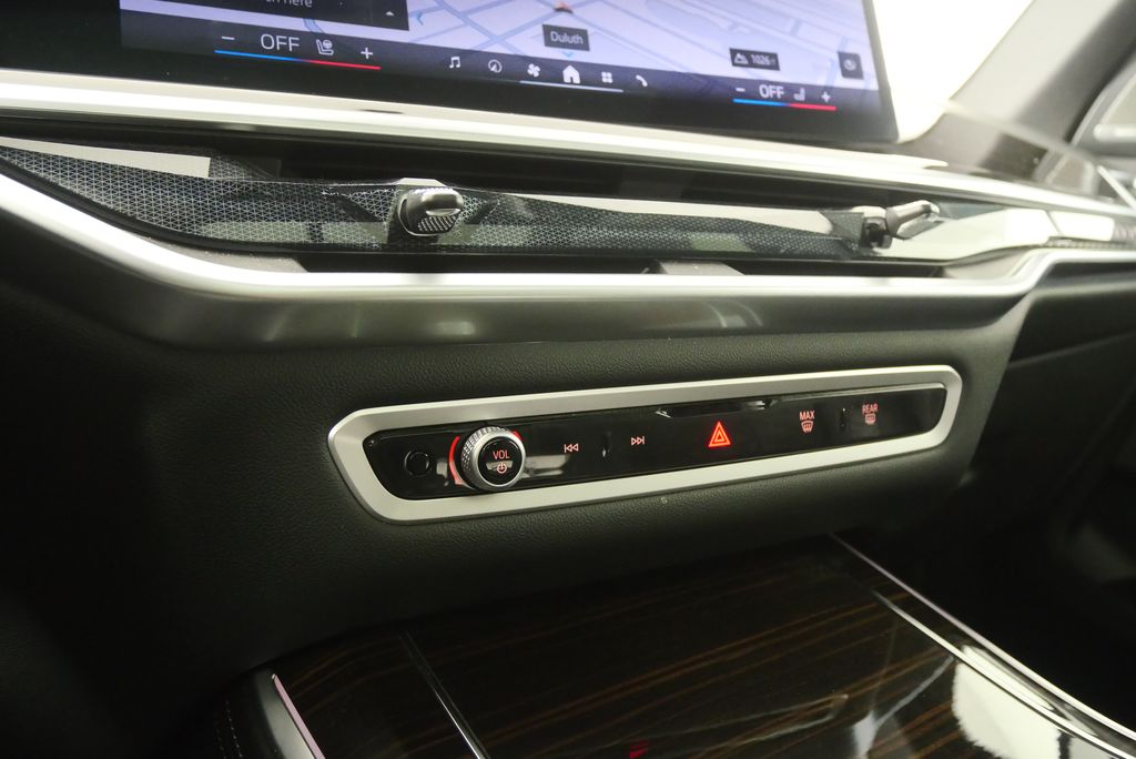 Thumbnail: 2025 BMW X5 - 27