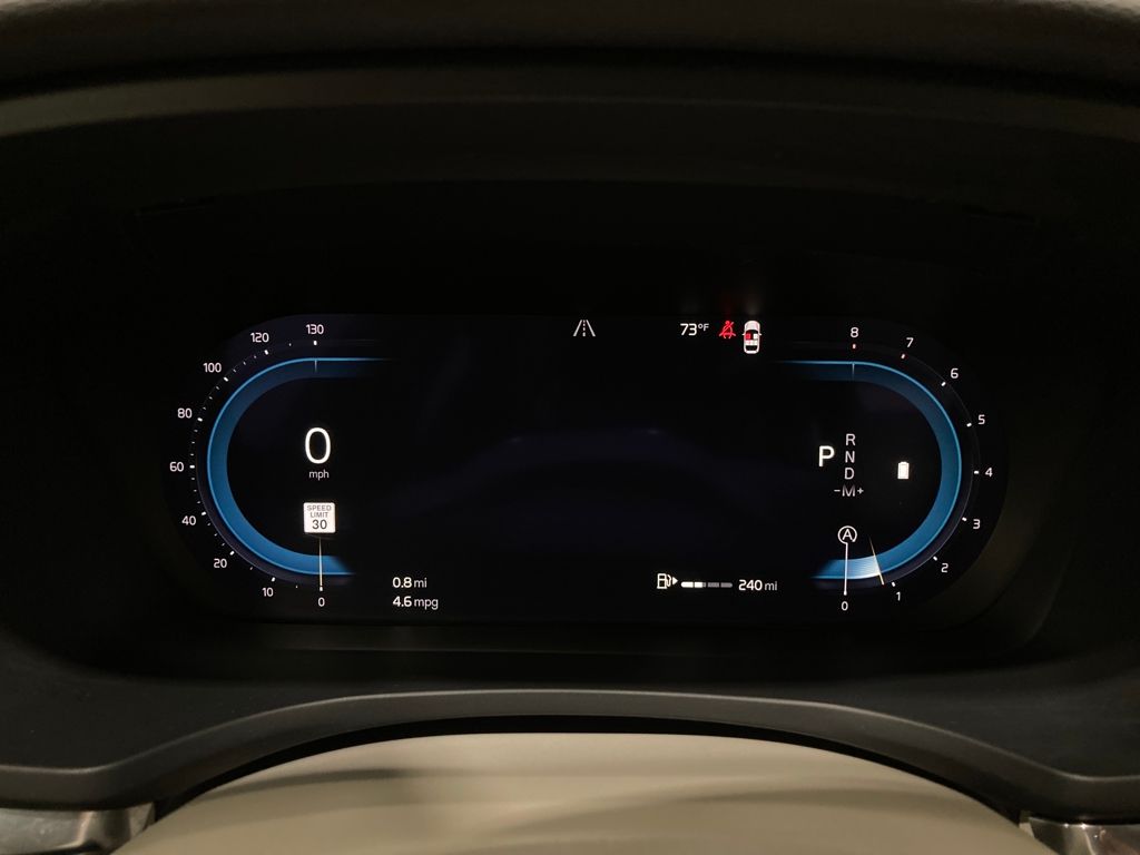 2024 Volvo S60 B5 Core Dark Theme