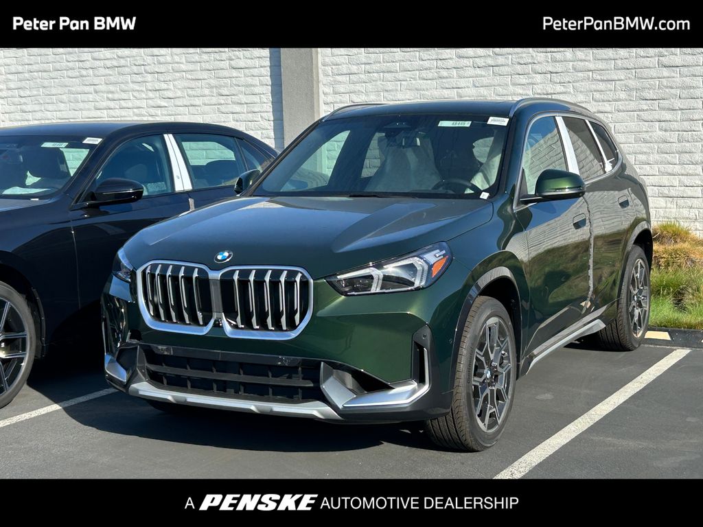 2025 BMW X1 xDrive28i Hero Image
